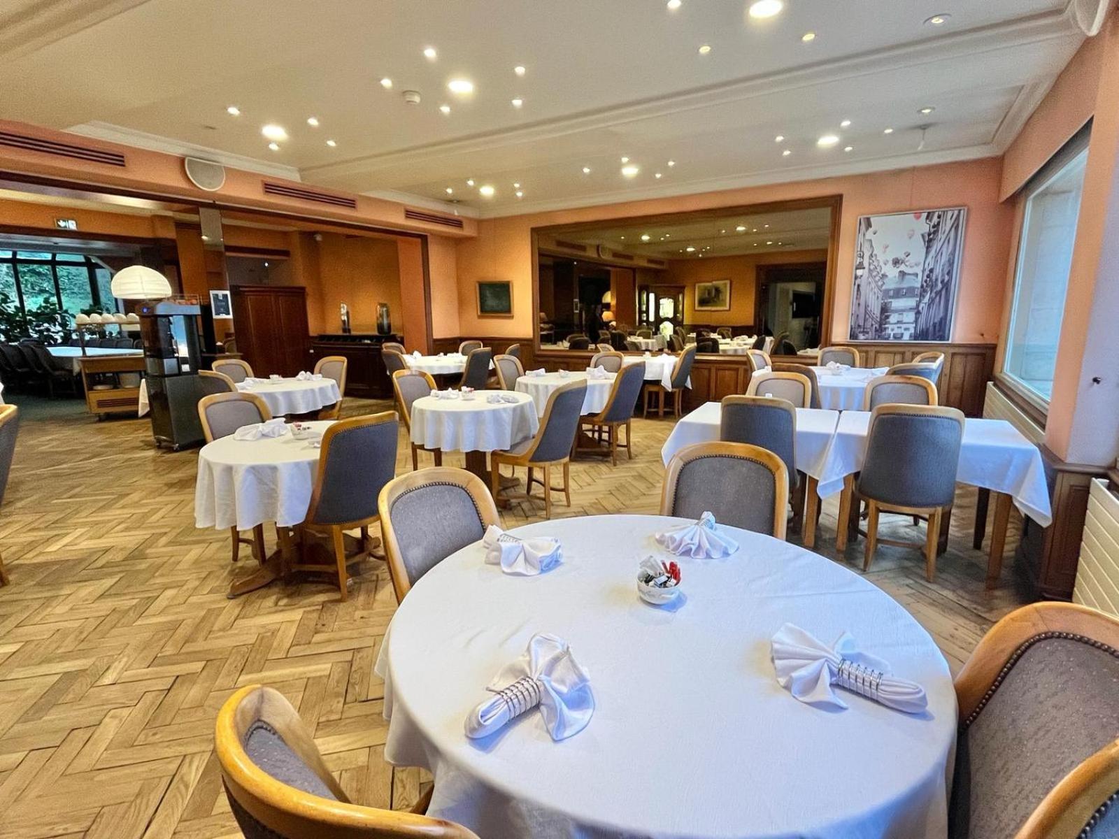 Logis Hotel Le Rivage Gien Exterior photo